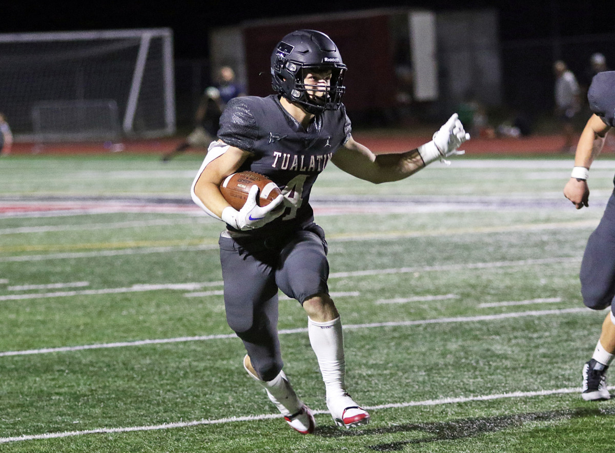 a Tualatin Wilsonville football Oregon September 15 2023 Dan Brood 66